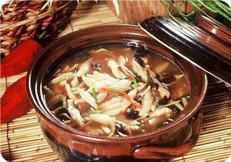 如何在竞争激烈的市场中让庐江的餐饮店脱颖而出?